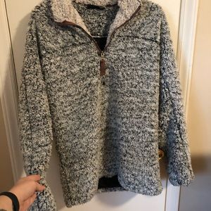 Serpa quarter zip pulled over jacket